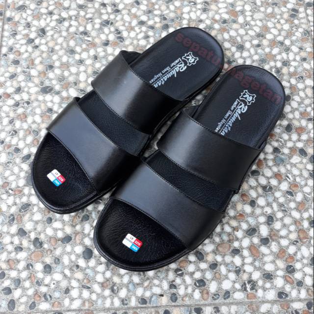 Sandal kulit magetan