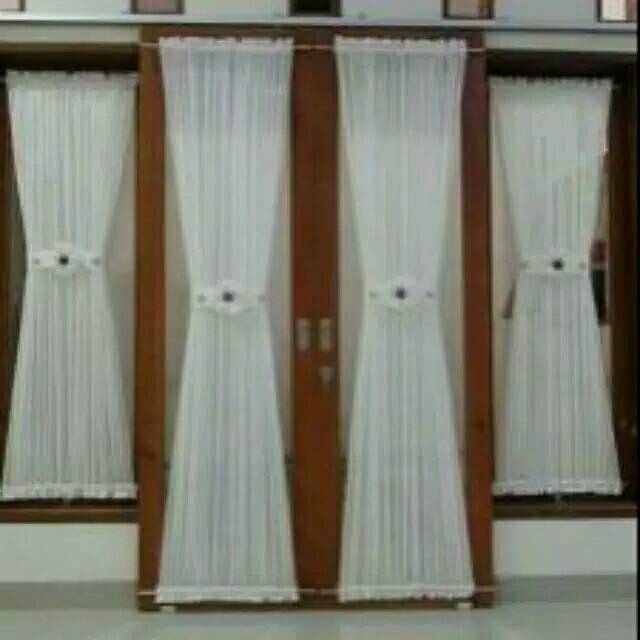 Gorden minimalis vitrase kupu-kupu