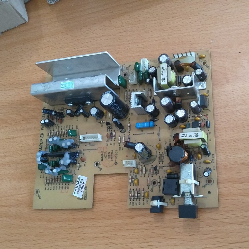 AMPLIFIER BOARD KORG PA50SD