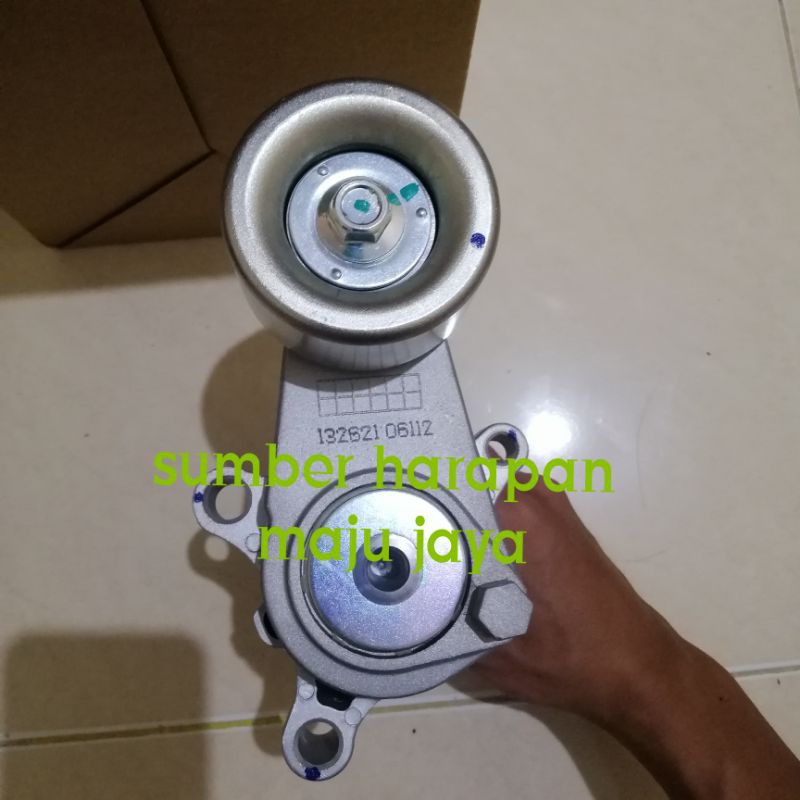 Tensioner Fan Belt Assy Innova Bensin Original