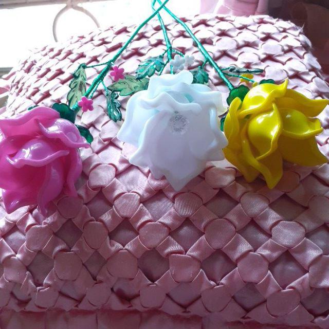 Mawar Sekop Besar Manik Akrilik