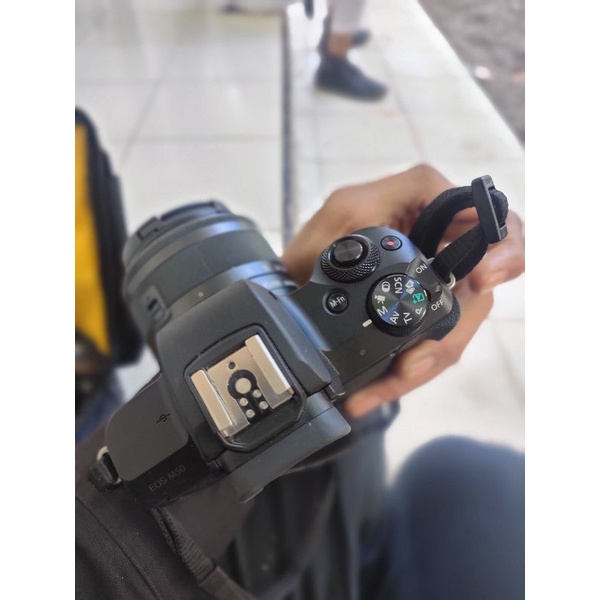 canon eos m50