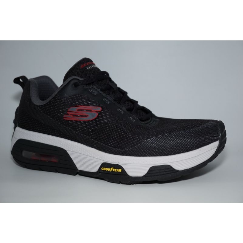 Skechers 232257/BKRD.skechers air extreme V2 trident black red