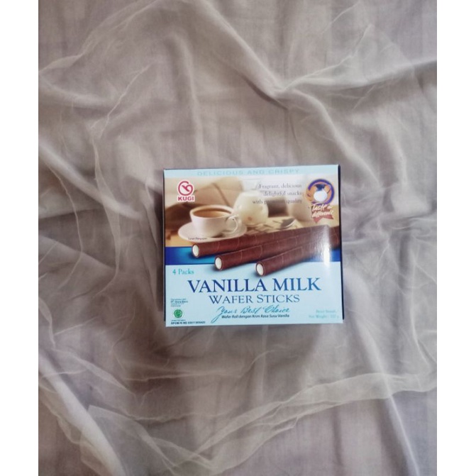 

KUGI VANILLA MILK WAFER STICKS