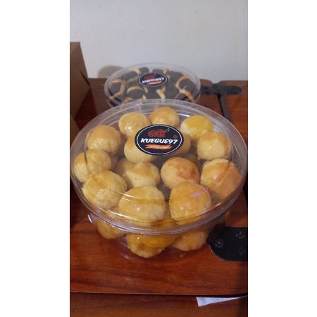 

KUE KERING NASTAR [kuegue97]