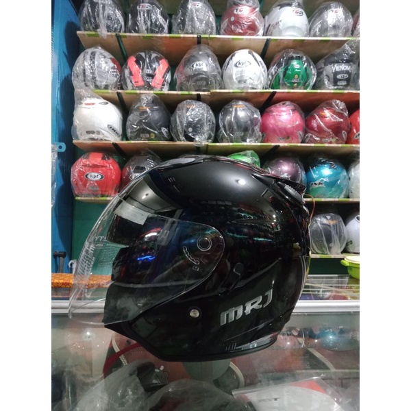 helm centro mrj