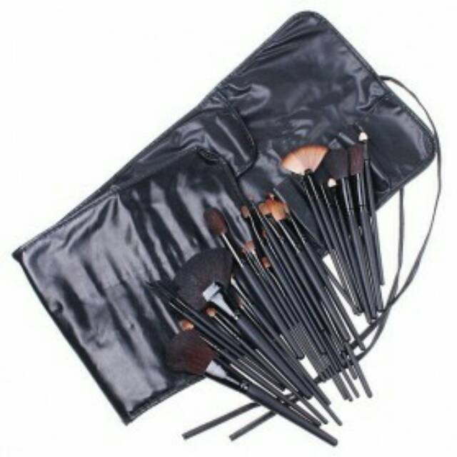 Professional Cosmetic Make Up Brush 32 Set with Case / Kuas Make Up