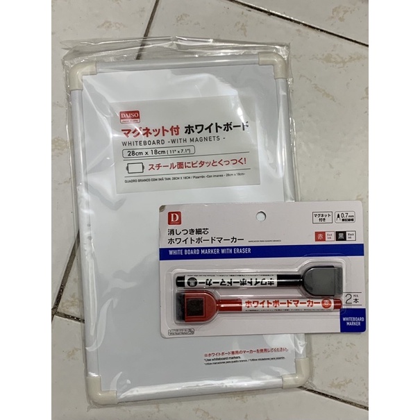 

daiso whiteboard papan tulis + daiso spidol