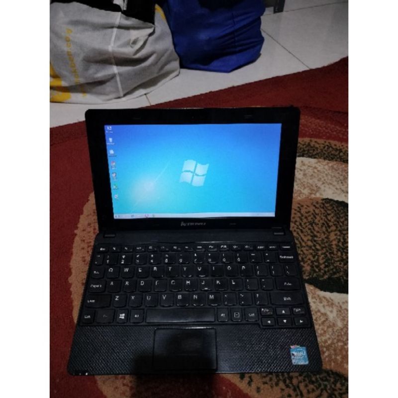 Notebok Lenovo Laptop Lenovo condet halim Kramat jati Jakarta timur
