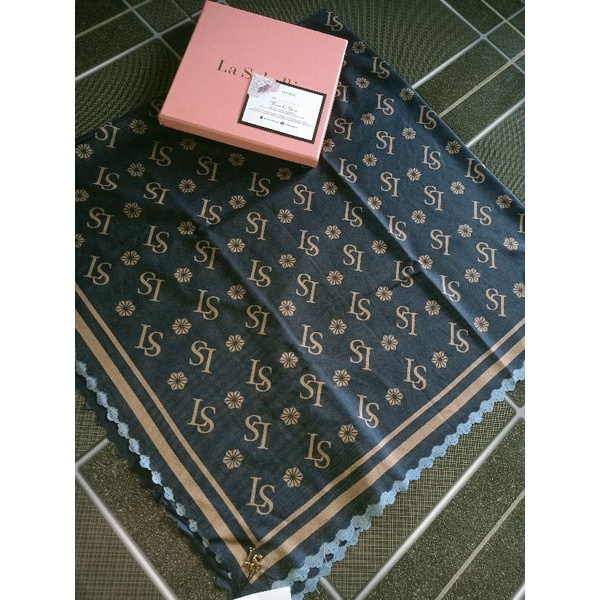 la sabelle Sharjah series navy