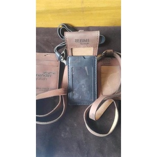 

NAME TAG KULIT CH DAN FULL UP SDFD354154
