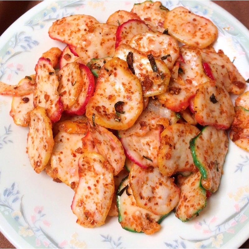 

Krupuk seblak daun jeruk