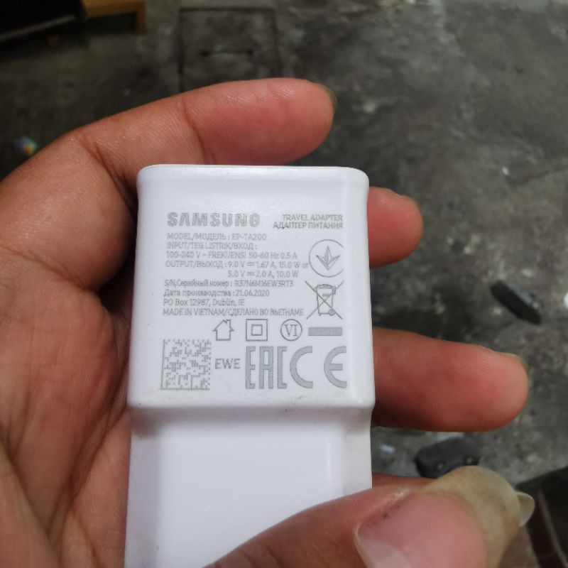 Kepala Charger Samsung A51 A50 A20 A30 M30 bekas tanpa kabel