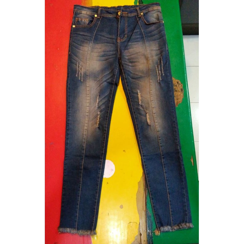 CELANA JEANS WANITA, CELANA JEANS WANITA SOBEK, CELANA JEANS WANITA PANJANG, CELANA JEANS WANITA