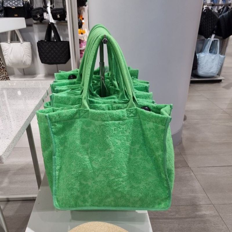 Tas tote hijau JASTIP jasa titip hnm