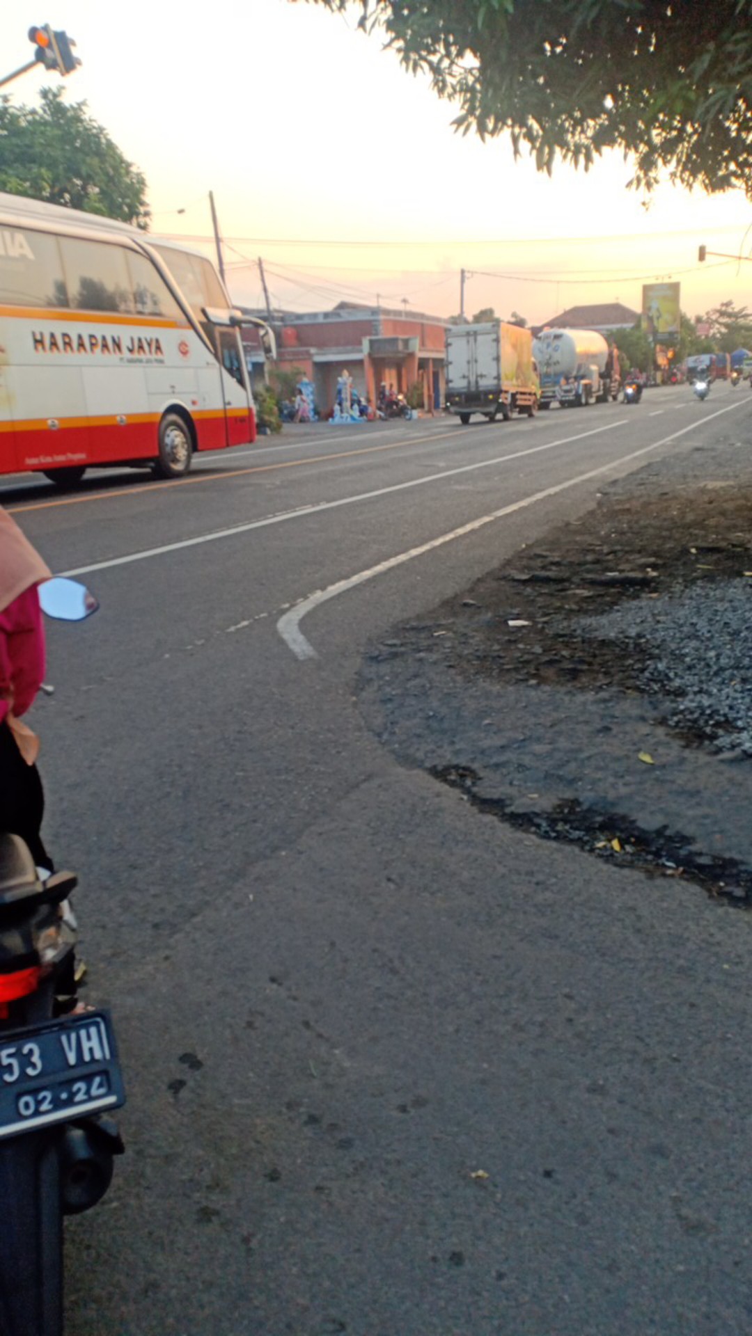 (termurah - Ori & Real Pic!  Warna) Batik Couple Andhini Kebaya Couple Brukat Anabel - Bs073