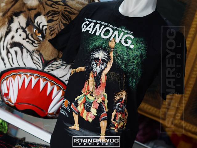 KAOS BUDAYA BUJANGGANONG PONOROGO TERLARIS