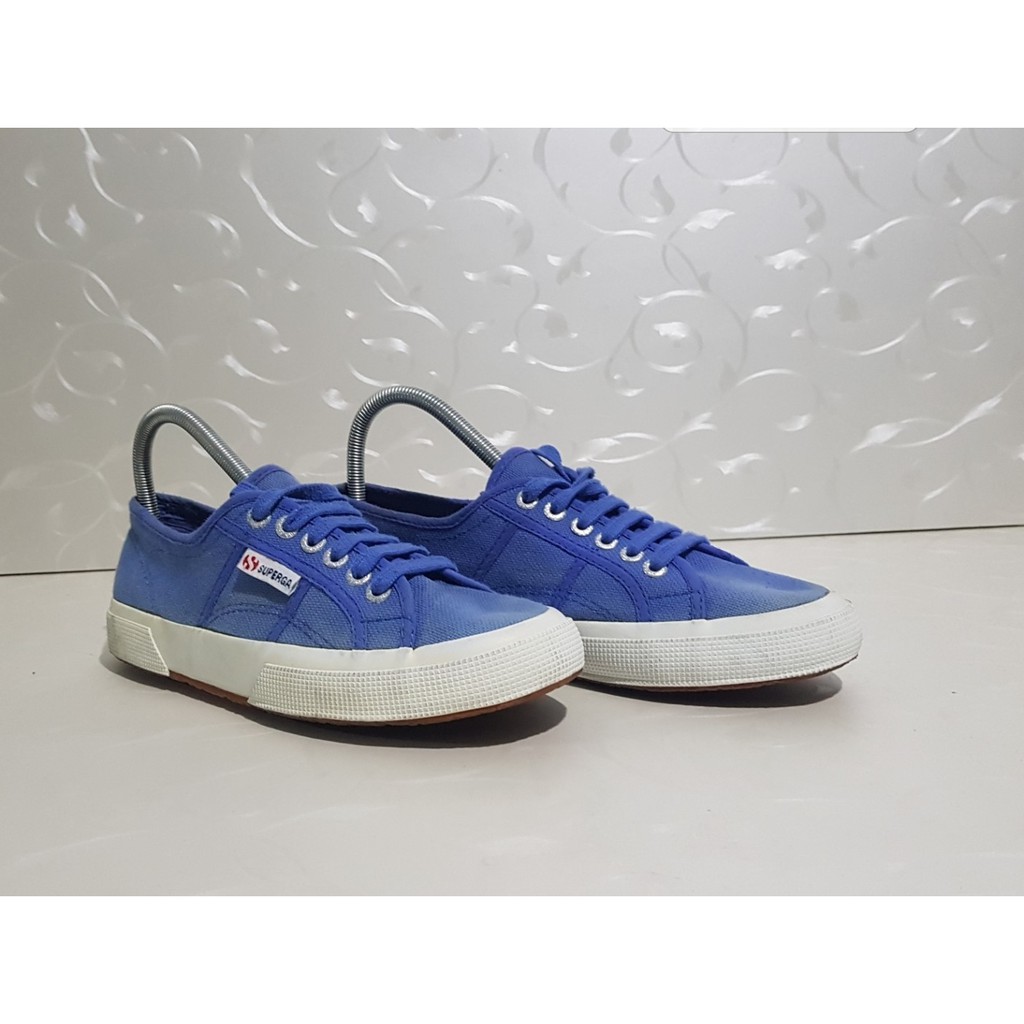 superga size 39