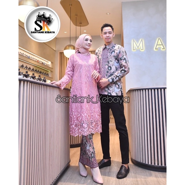 Set Kebaya Tunik Couple Kemeja Batik Pria Stelan Kebaya Couple Kondangan Kebaya Tunik Couple Kebaya Wisuda Couple Terbaru By Santiank_Kebaya