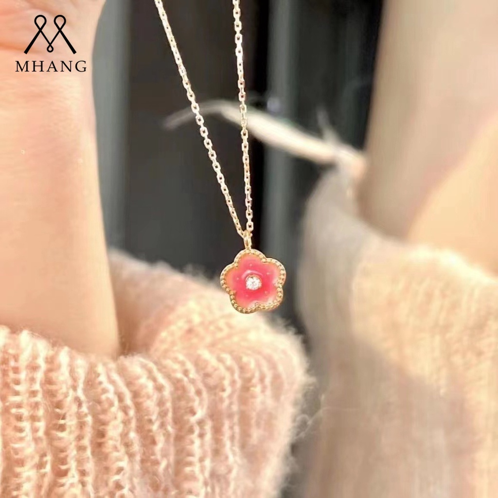 Kalung Rantai Klavikula Hias Liontin Bunga Peach Blossom Warna Pink Emas Untuk Hadiah Valentine