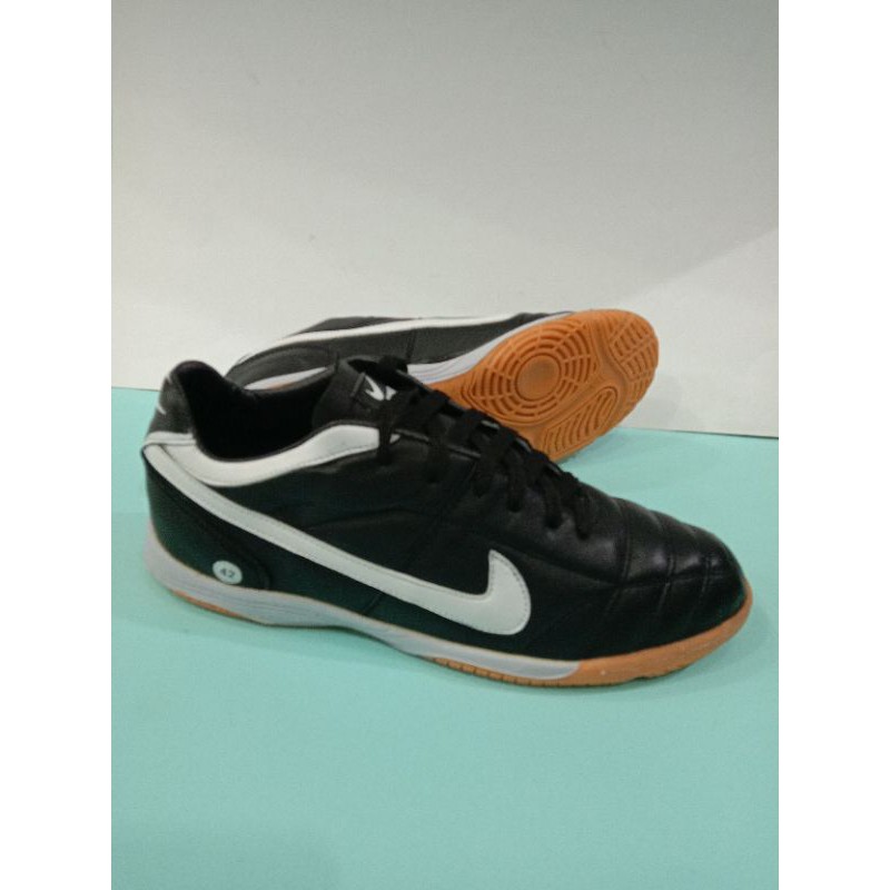 sepatu putsal/sport ORI kulit asli