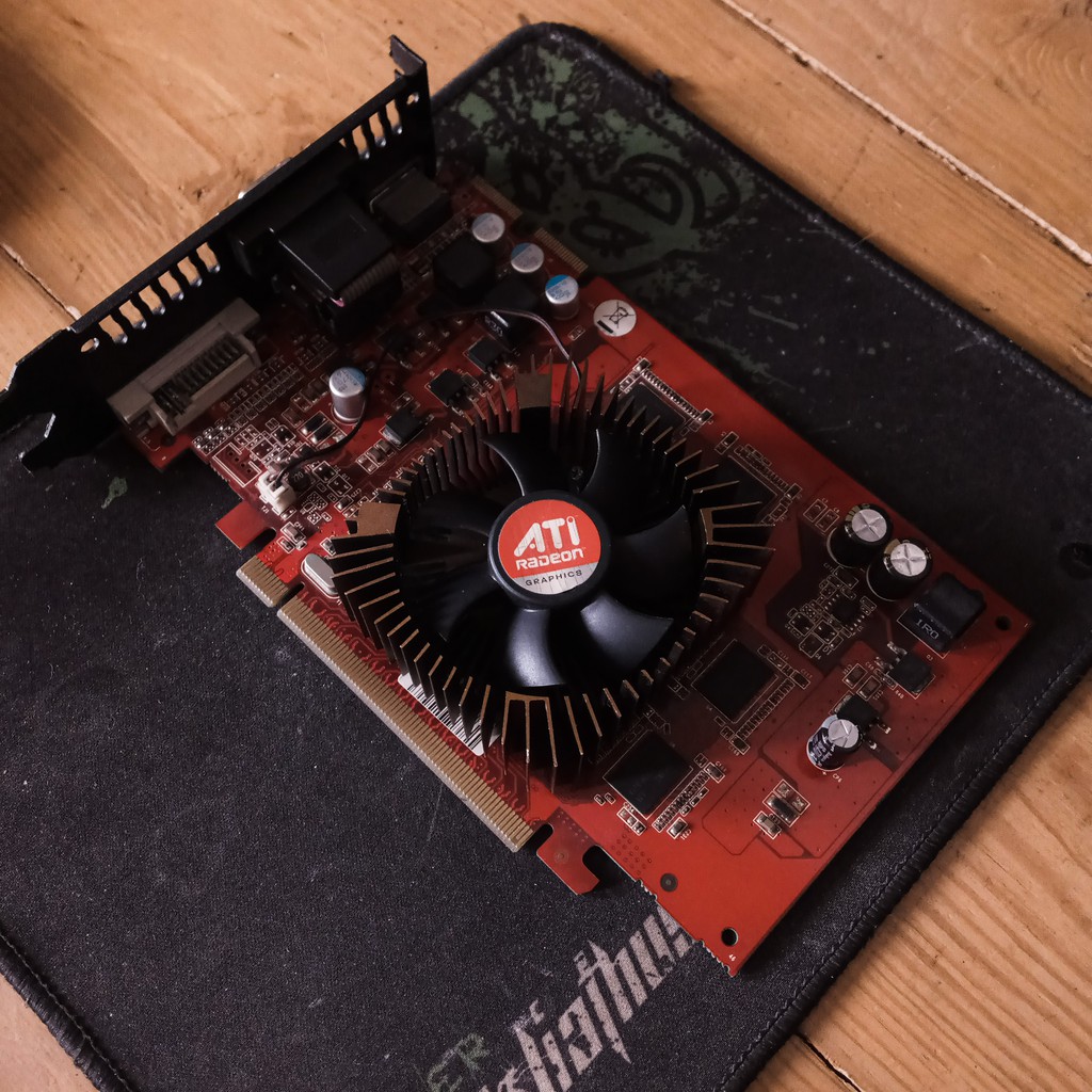 VGA Card HD 4670 HD4670 512MB GDDR3 NO POWER PIN