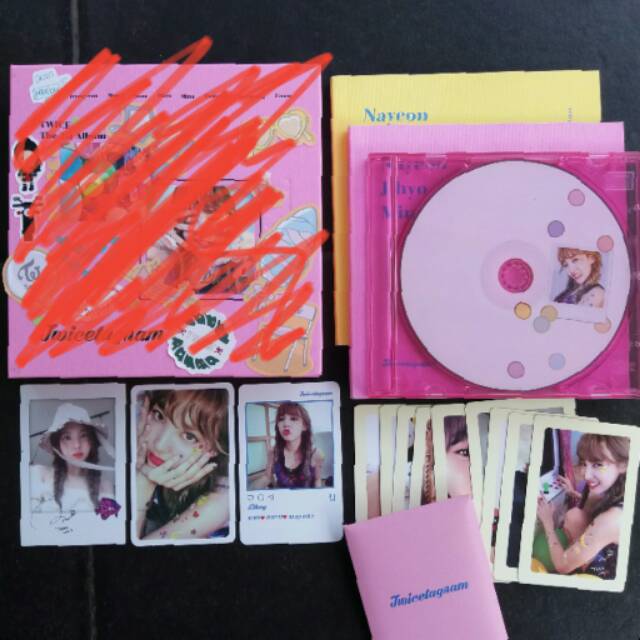 ALBUM TWICE / PHOTOCARD TWICE / PHOTOCARD NAYEON