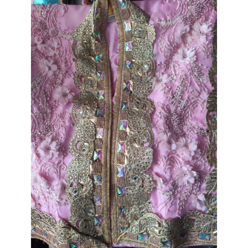 baju pengantin adat bugis