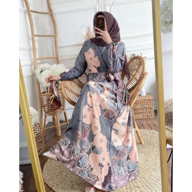A Gamis Kimono Silk Dior Gamis Busui Lengan Panjang