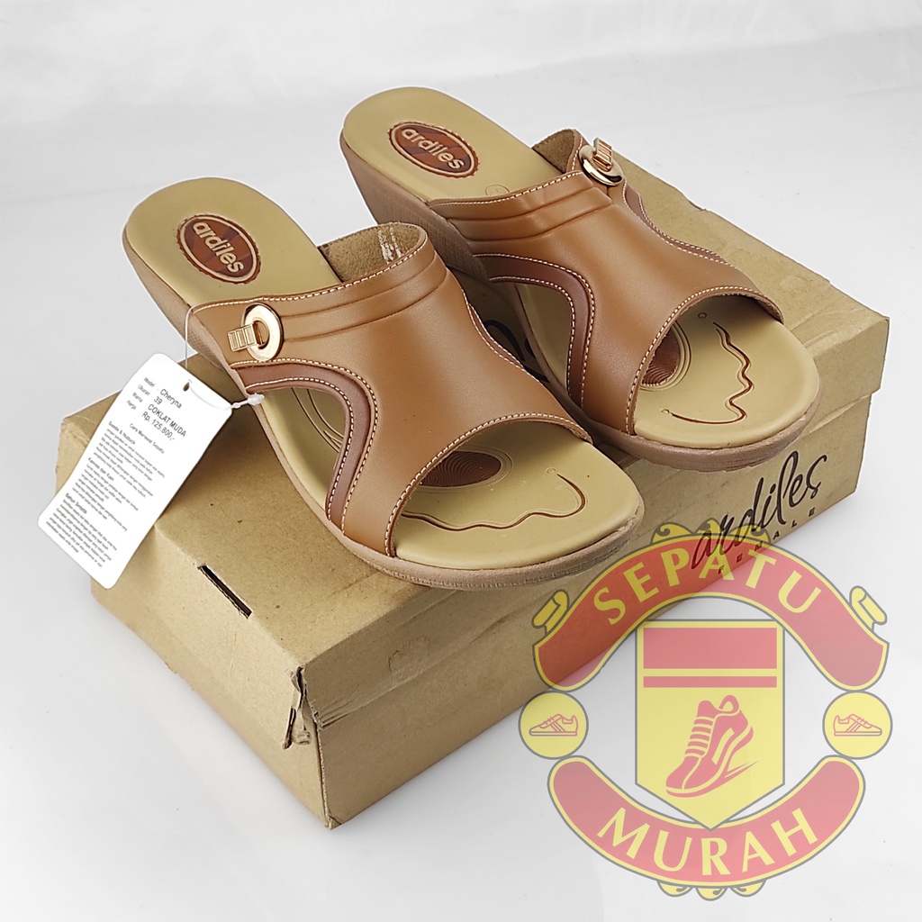 Sandal Wanita Ardiles Cherryna - Coklat Muda