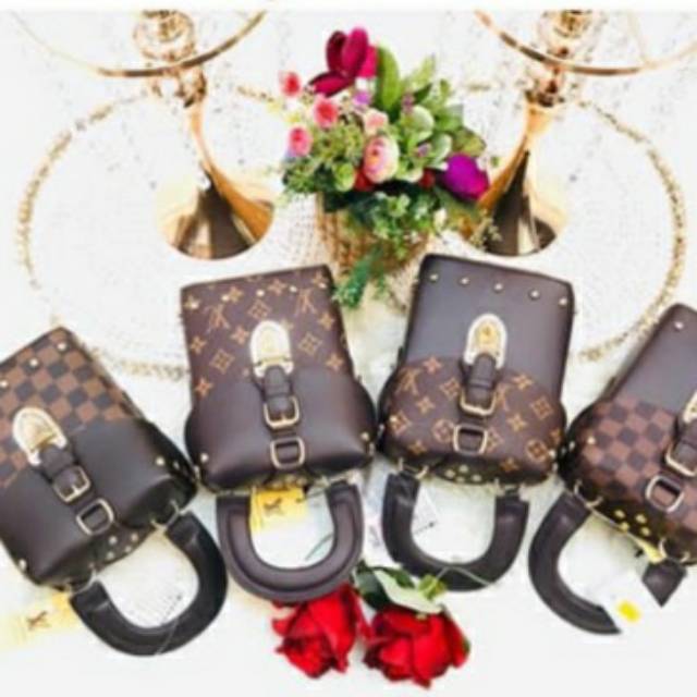 Tas Selempang Shoulder bag  Mini LV Pria & Wanita