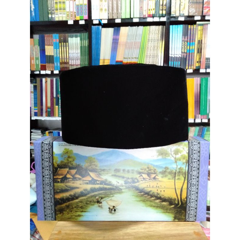 PECI HITAM TERATAI BUNGA TINGGI 12 CM