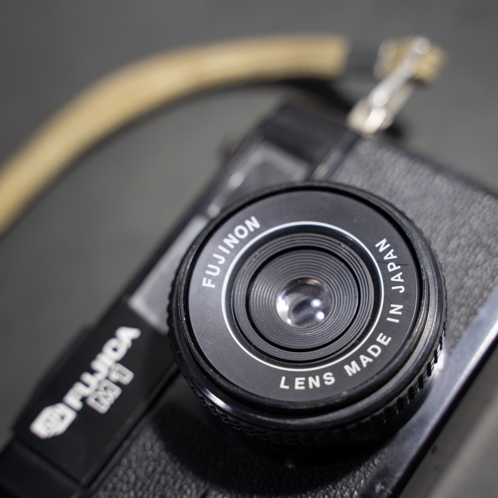 FUJICA M1 BLACK ( NICE CONDITON)  !! KAMERA FILM KAMERA ANALOG-1