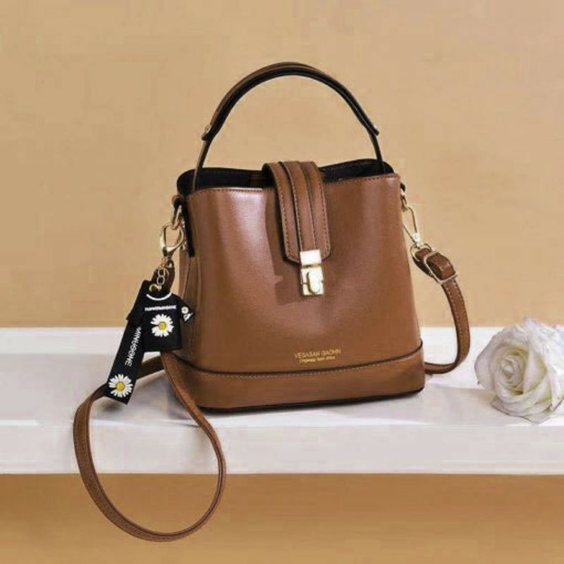 Tas Selempang Wanita Import JT18790 CR7489 LT1231 BQ2978 EL5235