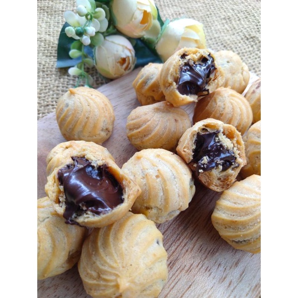 

kue soes kering coklat lumer hommade 500Gr