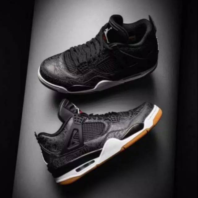 Nike Jordan 4