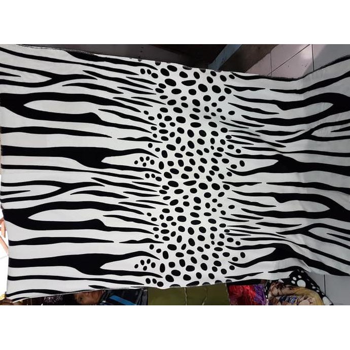 Selimut Bulu Domba Deawasa