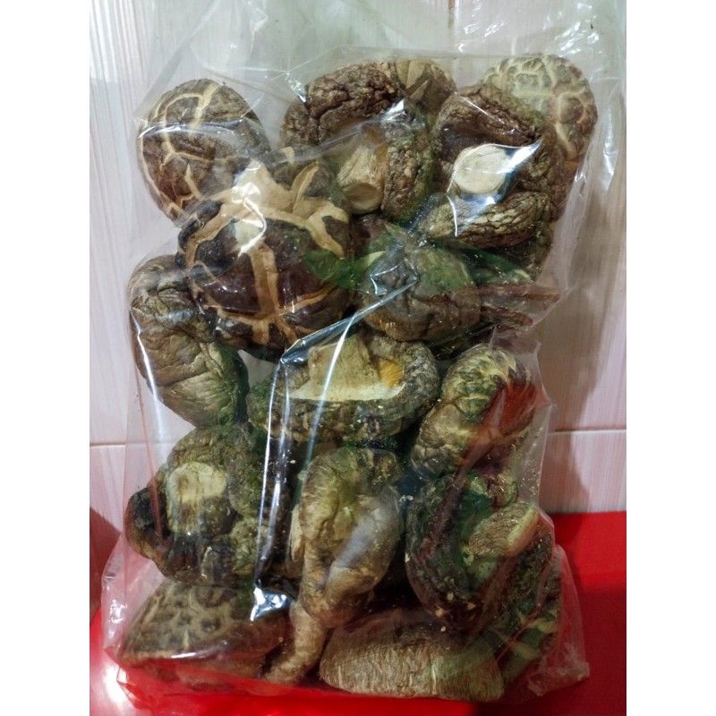 

Jamur Hioko 500 Gram / Jamur Kering
