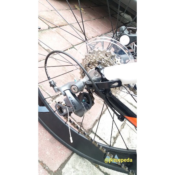 Sepeda Balap ROADBIKE Police