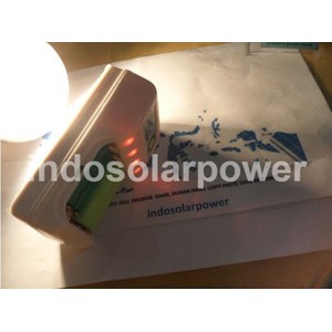 Solar charger baterai rechargeable AA / AAA tenaga surya GRATS biaya