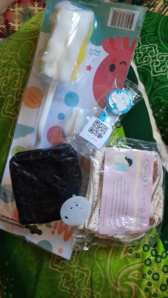 1 Pcs Pelindung Colokan Listrik Pengaman Stop Kontak Bayi Plug Protector Motif