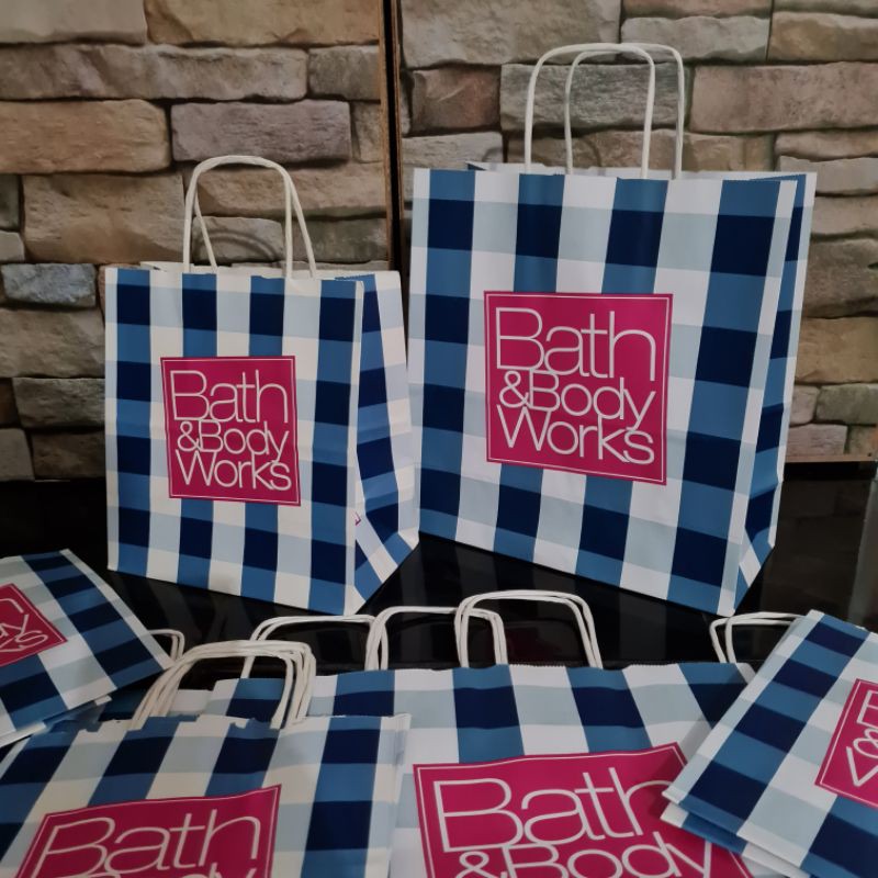 

Free Paperbag Bath & Body Works