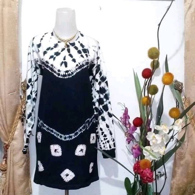 Kaos tunik sasirangan,harga bersahabat bahan tidak mengecewakan lembut dan tidak panas,nyaman dpakai