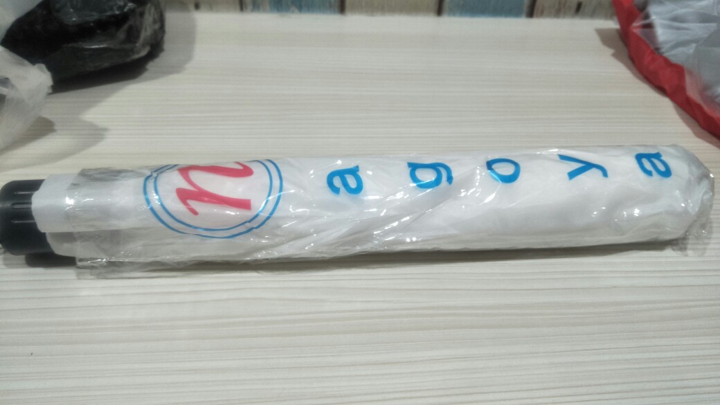 Tabasa Payung Lipat Putih Polos Panjang