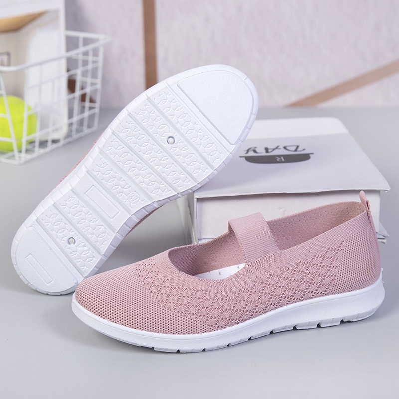 （COD）Batavia Sepatu Sepatu Slip On Wanita/ Sepatu Flyknit Shoes Wanita/ Women Shoes rajut empuk anti-slip anti-aus wanita A136 A6 A26-6