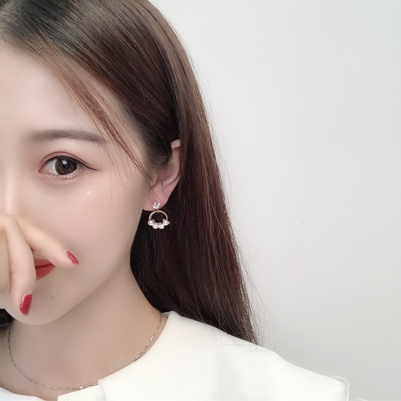 AZ060 Anting mutiara temperamen segar dan serbaguna dari Korea Selatan-1