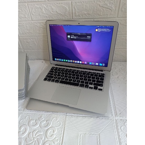 MACBOOK AIR 2017 CORE i5 RAM 8GB SSD 128GB 13 INCHI OS MONTEREY GARANSI