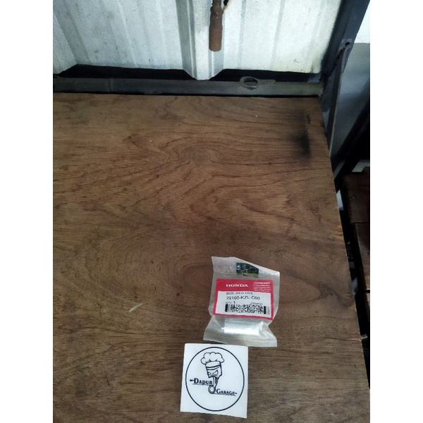 boss dudukan rumah roller motor spacy