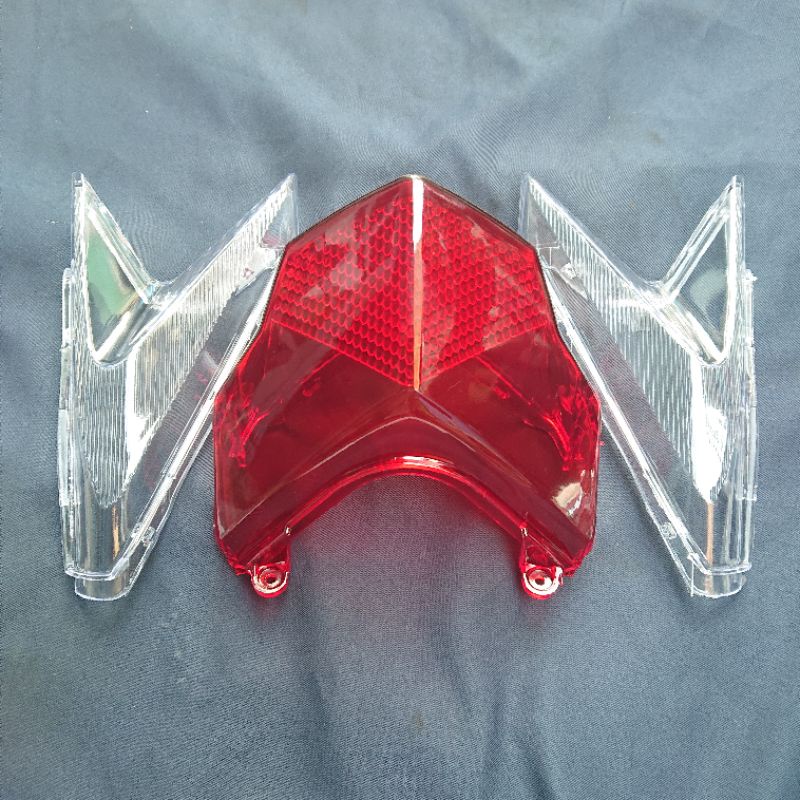 Mika Kaca lampu setop Lampu belakang Vario 125 old th 2012-2015
