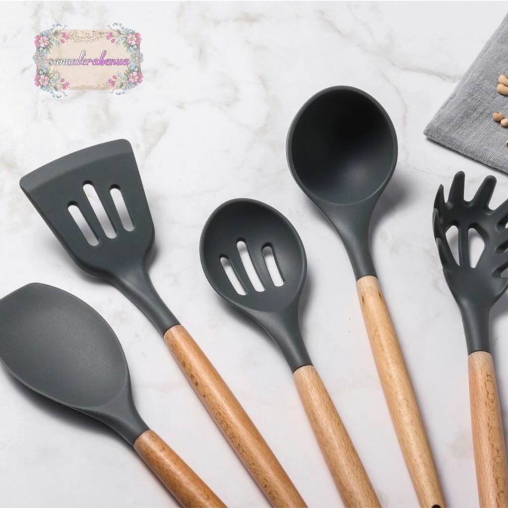 RT82 Kitchen Utensil Silicone wood 12pcs Set Peralatan Dapur Masak Baking Sutil Spatula Sendok Silikon Set Alat Masak 11 in 1 gagang kayu SB3466